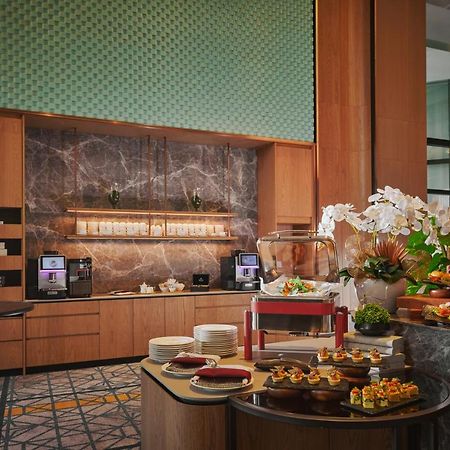 Amari Spice Penang Hotel Bayan Lepas Eksteriør billede The Coffee Bar