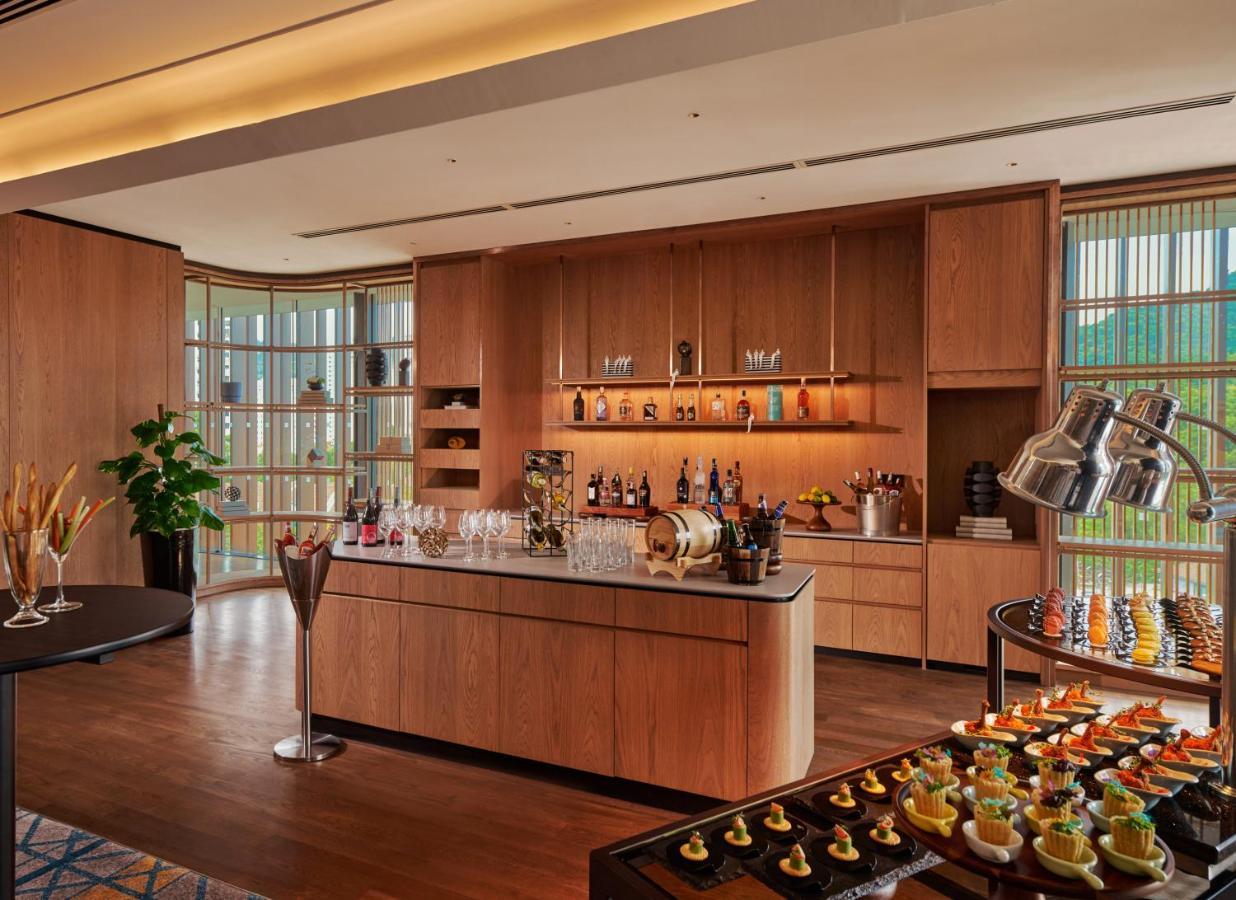 Amari Spice Penang Hotel Bayan Lepas Eksteriør billede The Club at KLIA