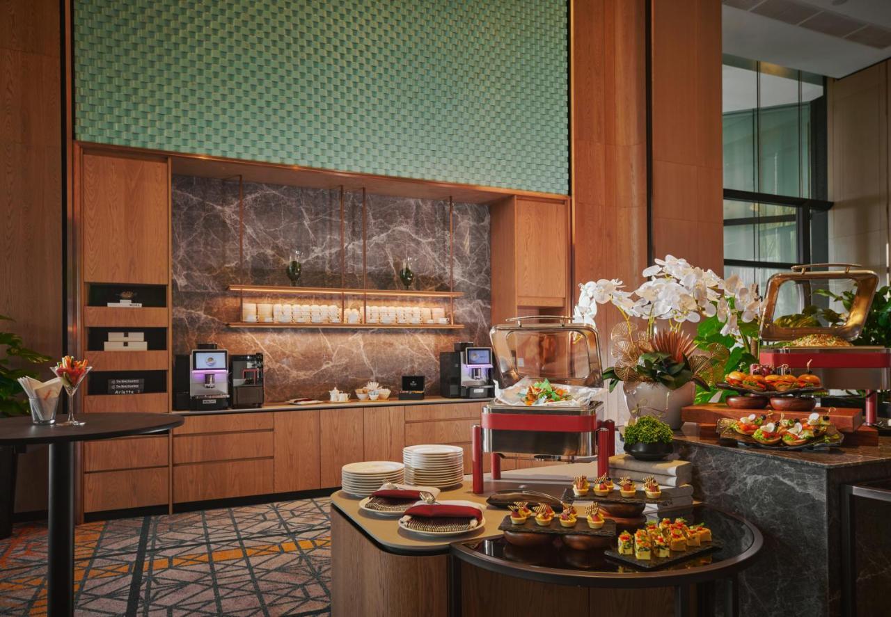 Amari Spice Penang Hotel Bayan Lepas Eksteriør billede The Coffee Bar